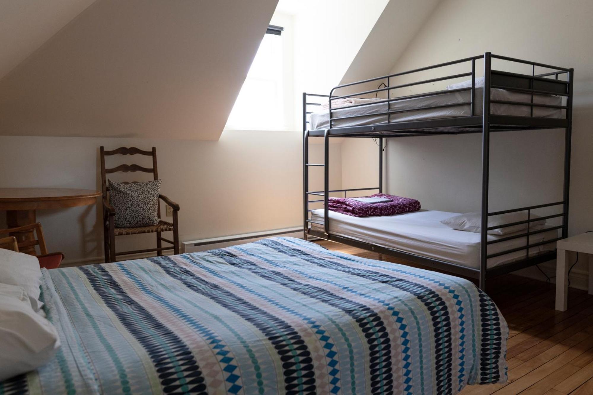 Auberge De Jeunesse Magog-Orford Hostel Szoba fotó